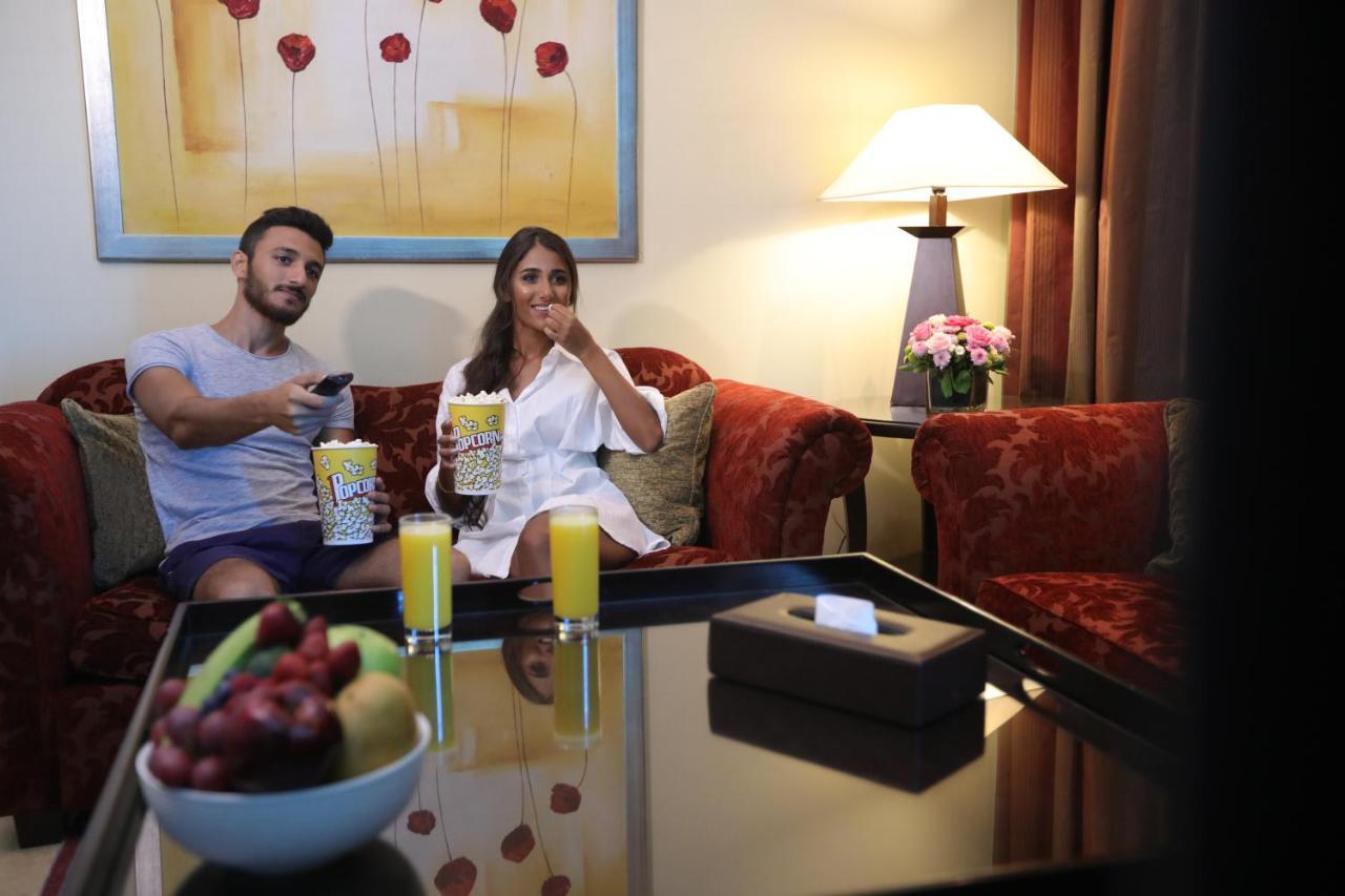 Raouche Arjaan By Rotana Aparthotel Beirut Exterior photo