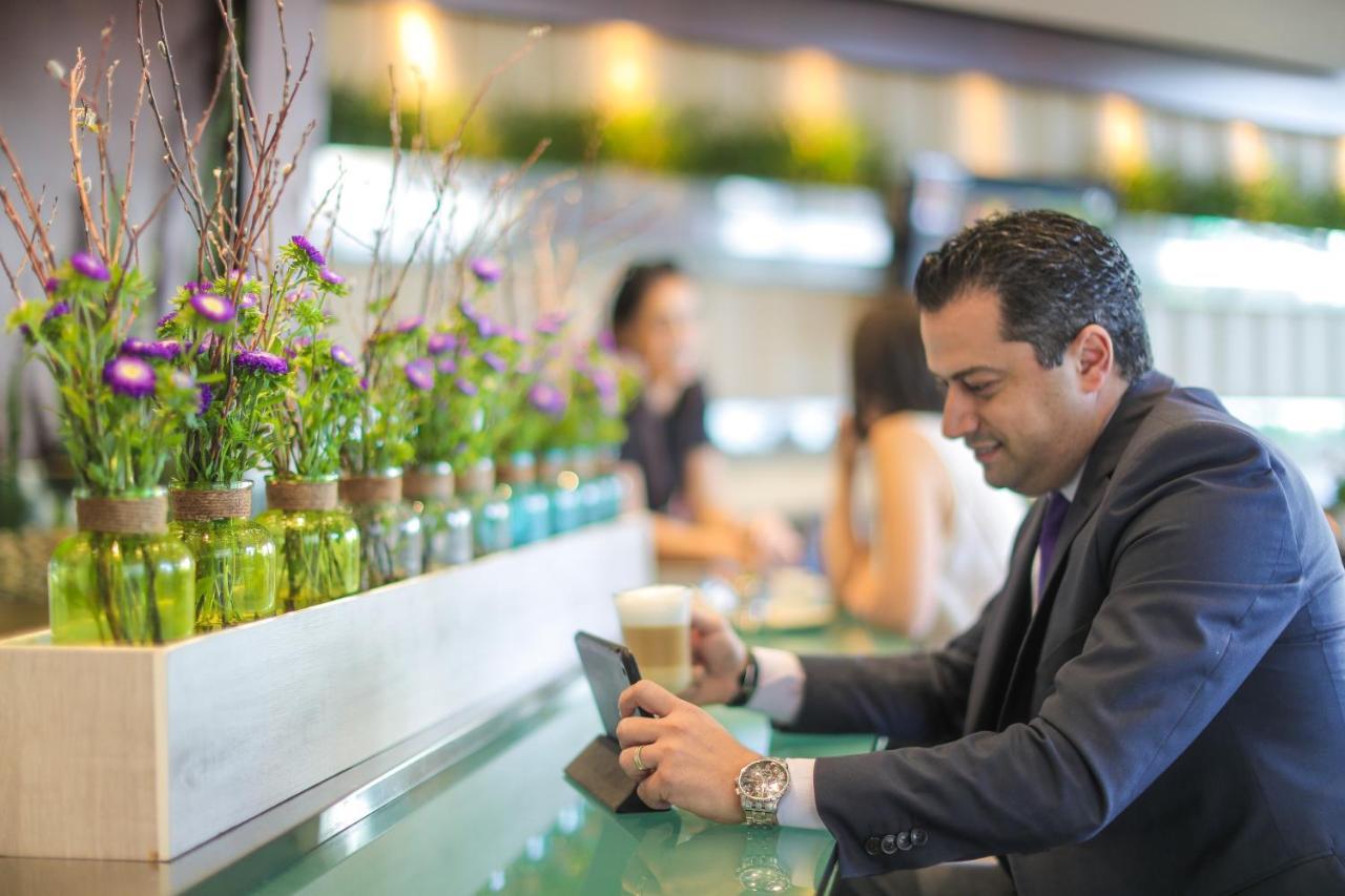 Raouche Arjaan By Rotana Aparthotel Beirut Exterior photo