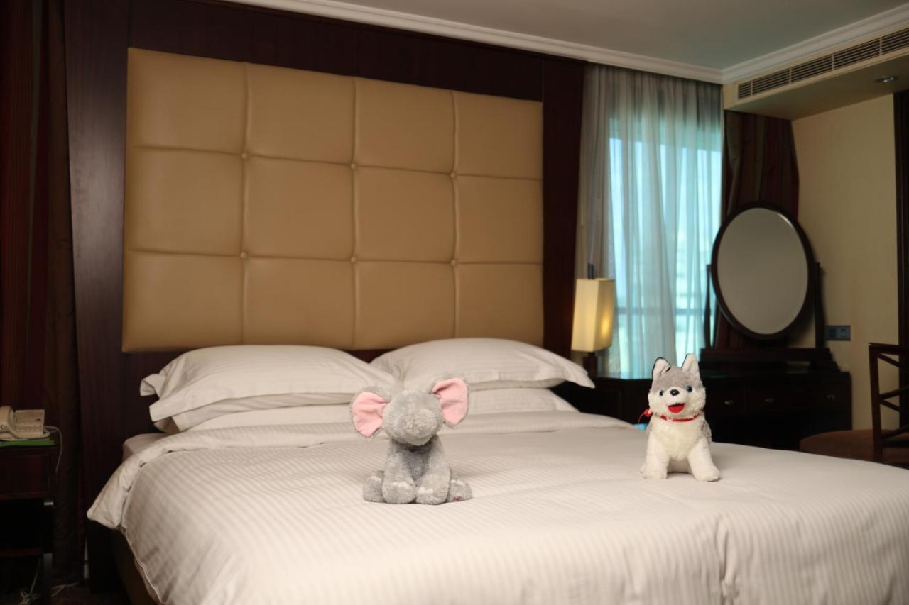 Raouche Arjaan By Rotana Aparthotel Beirut Exterior photo